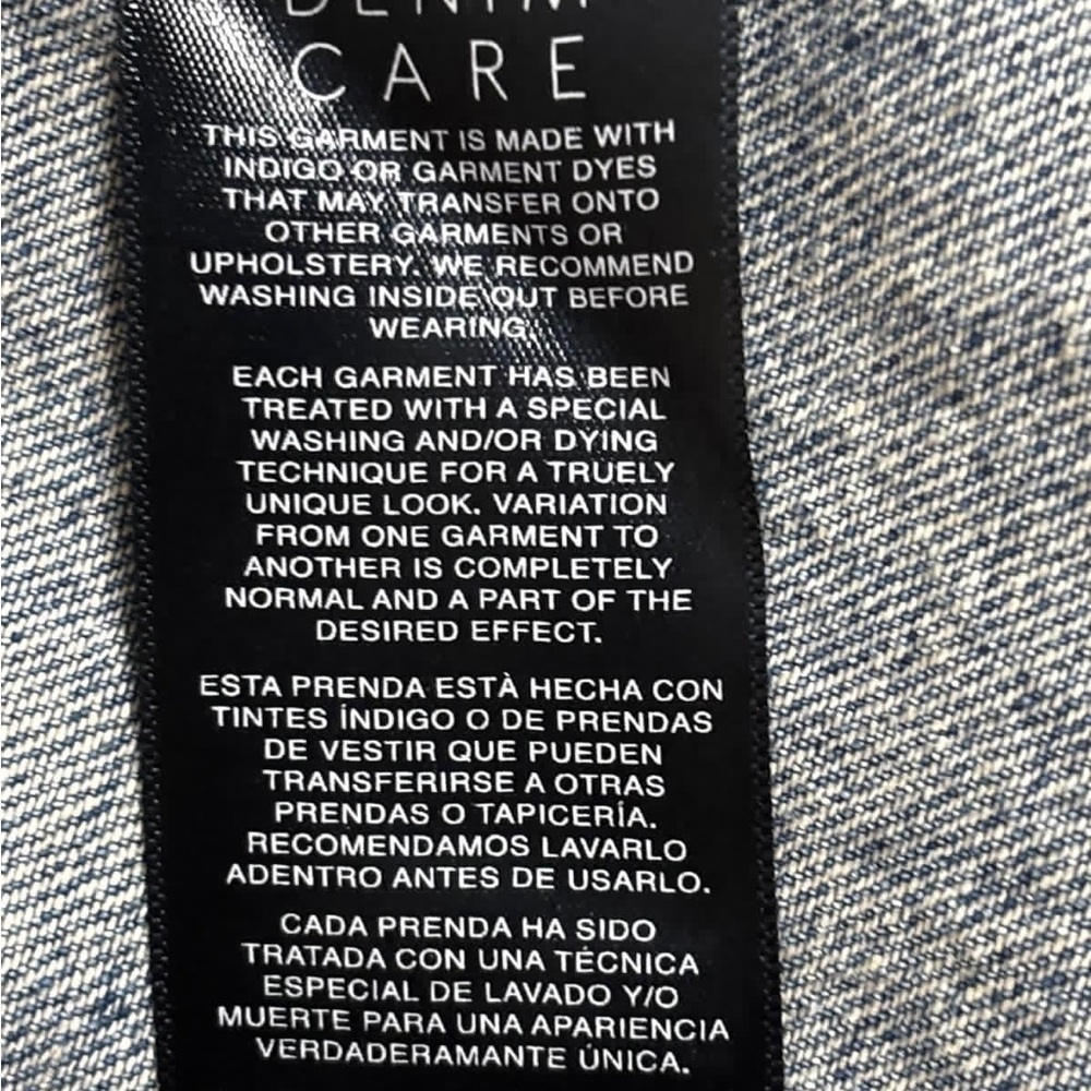 NWT Curve Appeal Denim Jacket Medium Blue Wash Button Front Womens Coat - Picture 7 of 8